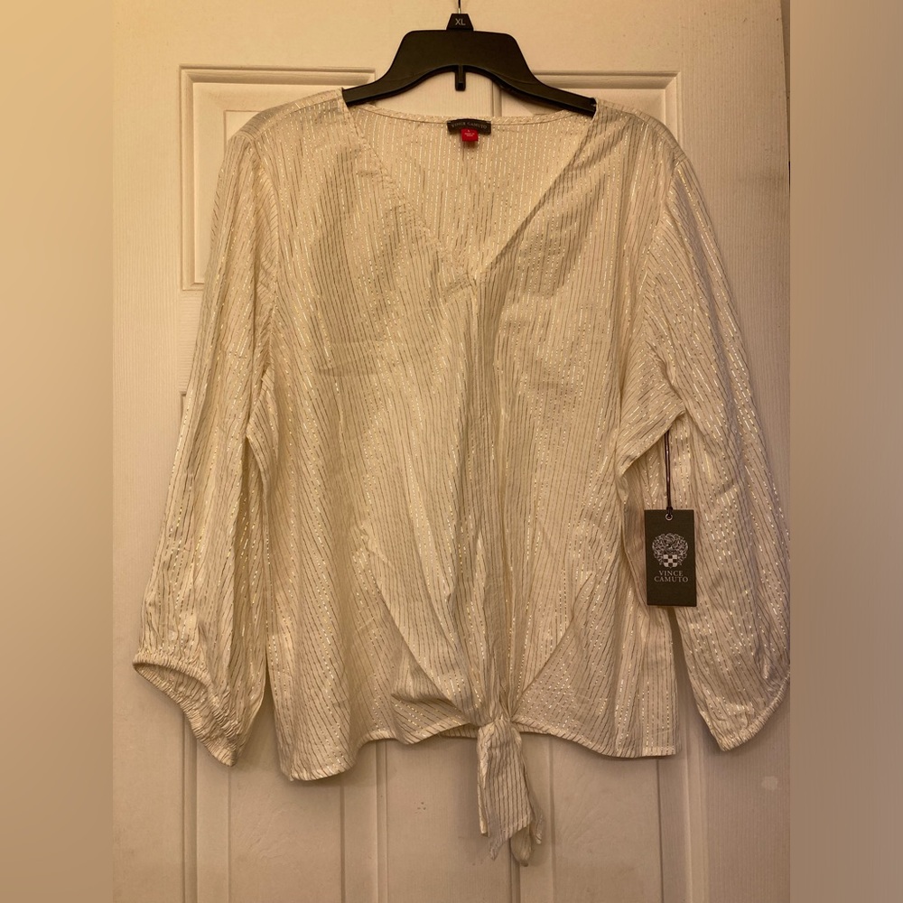 Vince Camuto,size large, new with tags, beautiful cotton blouse with gold/silver